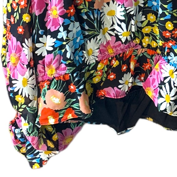 Sugarlips Lupita Floral Ways Balloon Sleeve Blouse - Picture 7 of 16